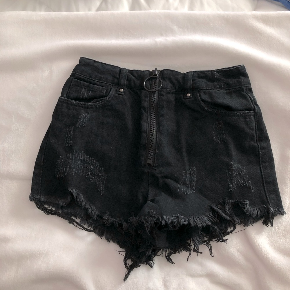 Forever 21 Black Denim High Waisted Shorts!